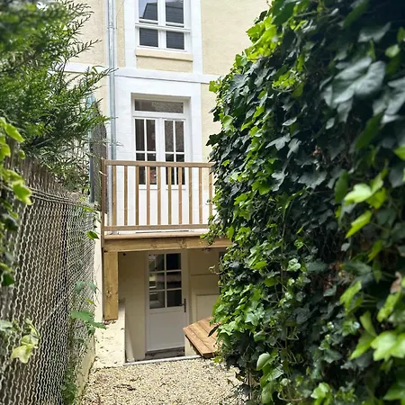 Les Hirondelles De * Deauville