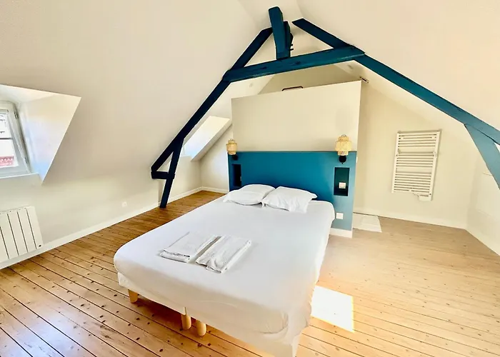 Les Hirondelles De ドーヴィル